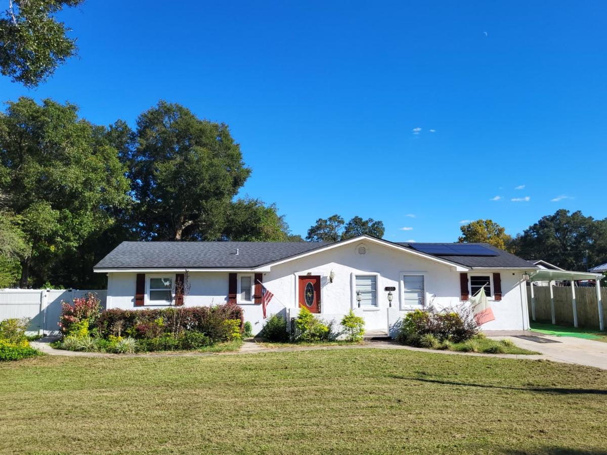 Spacious Pool Home In North Fl Keystone Heights ภายนอก รูปภาพ