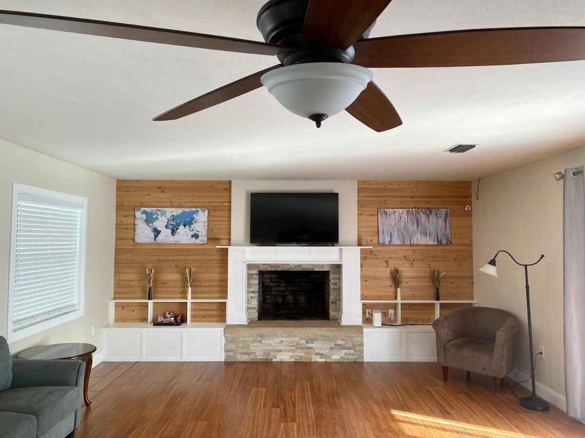 Spacious Pool Home In North Fl Keystone Heights ภายนอก รูปภาพ